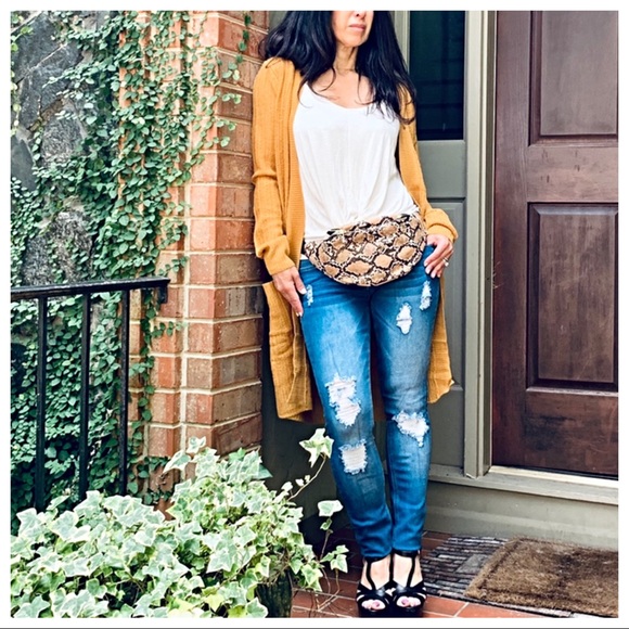 ✨LAST ONE✨Mustard chic knit side pockets Cardigan - Picture 8 of 8